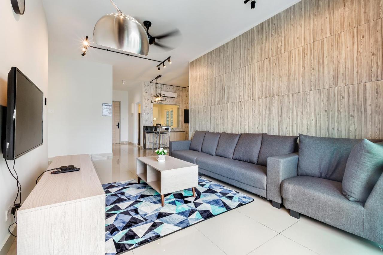 Seasons Luxury Apartment By Jk Home Johor Bahru Exterior foto